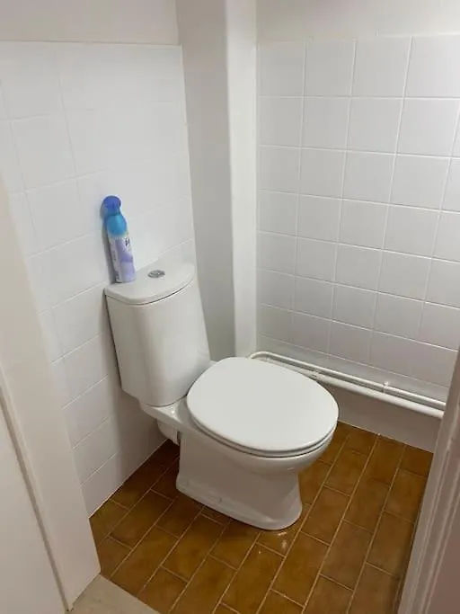 Beautiful 3 Bedroom Apartment Antwerp 0*,